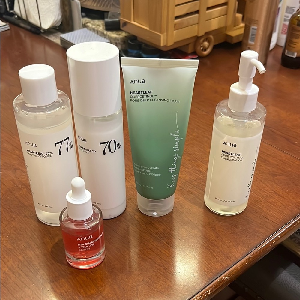 Heartleaf Skincare Set - Red and Green